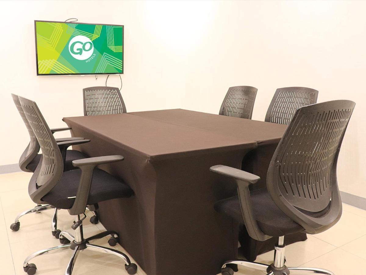 Go Hotels Ermita, Manila Ngoại thất bức ảnh