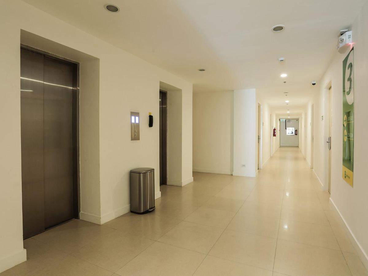 Go Hotels Ermita, Manila Ngoại thất bức ảnh